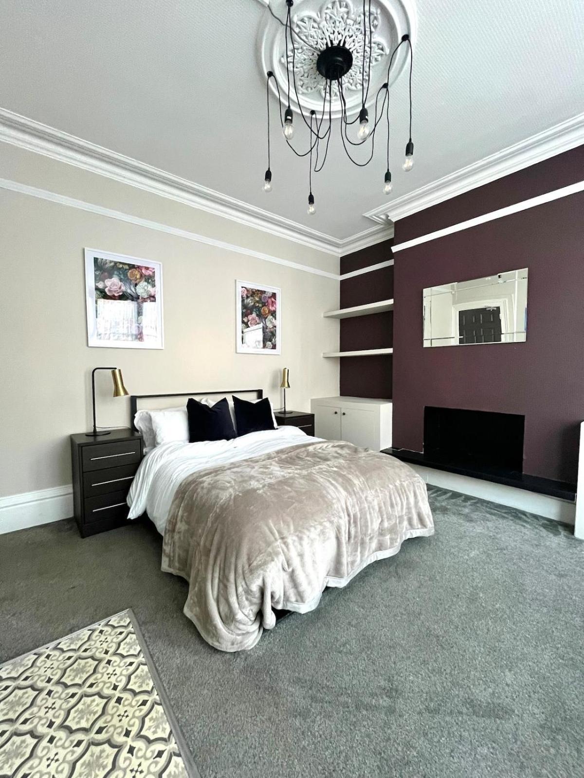 Stylish Home From Home In Derby - Great For Contractors, Groups & Families With Free Parking Ngoại thất bức ảnh